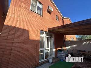 Дом 107м², 2-этажный, участок 3 сот.