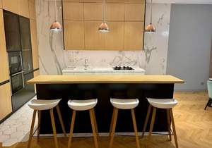 Дом 330м², 3-этажный, участок 6 сот.