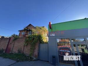 Дом 427м², 3-этажный, участок 10 сот.