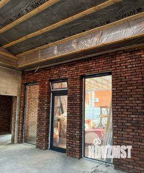 Дом 184м², 1-этажный, участок 6 сот.