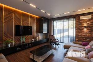 Дом 300м², 1-этажный, участок 13 сот.