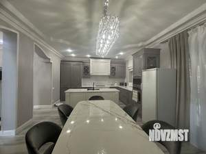 Дом 185м², 3-этажный, участок 6 сот.