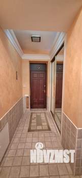 Таунхаус 260м², 3-этажный, участок 1 сот.