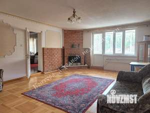 Дом 296м², 2-этажный, участок 3 сот.