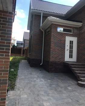 Дом 220м², 2-этажный, участок 5 сот.