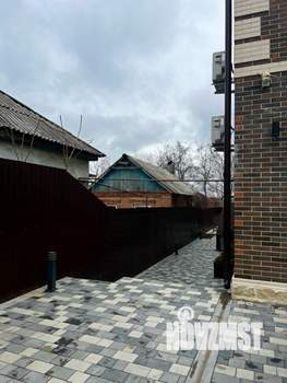 Дом 200м², 3-этажный, участок 4 сот.