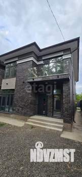 Дом 195м², 2-этажный, участок 3 сот.