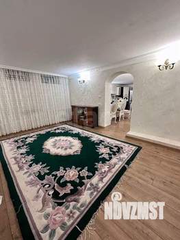 Дом 180м², 2-этажный, участок 3 сот.