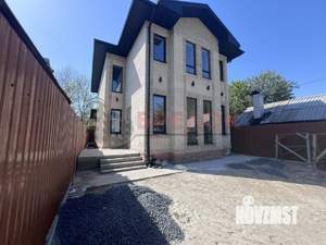 Дом 220м², 2-этажный, участок 3 сот.