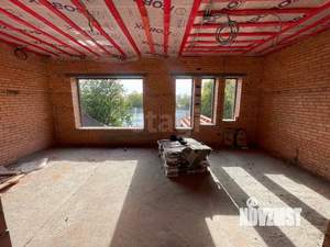 Дом 270м², 3-этажный, участок 4 сот.