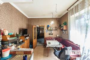 Дом 488м², 3-этажный, участок 7 сот.