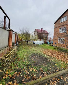 Дом 350м², 2-этажный, участок 7 сот.