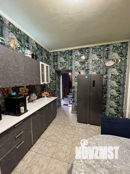 Дом 220м², 3-этажный, участок 6 сот.