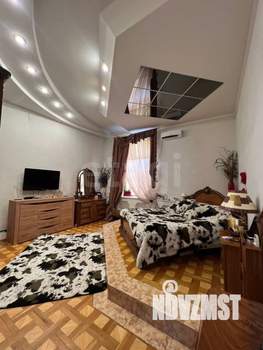 Дом 312м², 3-этажный, участок 4 сот.