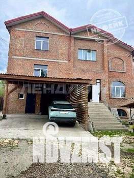 Дом 680м², 2-этажный, участок 14 сот.