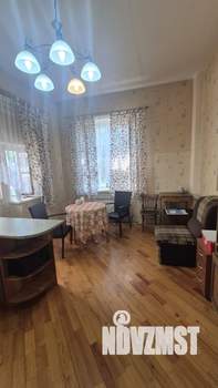 Дом 433м², 3-этажный, участок 10 сот.