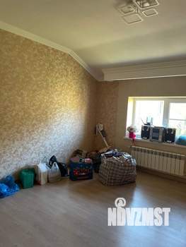 Дом 195м², 2-этажный, участок 4 сот.