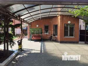 Дом 228м², 2-этажный, участок 5 сот.