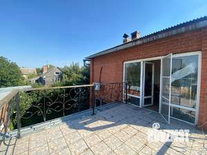 Дом 140м², 2-этажный, участок 8 сот.