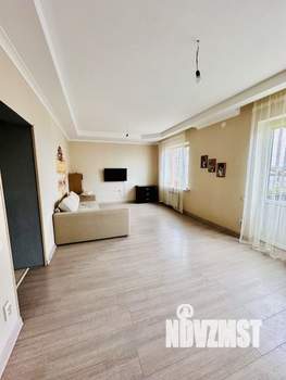 Дом 120м², 2-этажный, участок 3 сот.