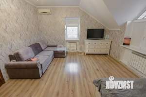 Дом 540м², 3-этажный, участок 6 сот.