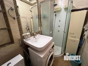 Дом 200м², 2-этажный, на длительный срок, 