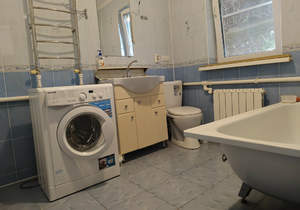 Дом 30м², 2-этажный, на длительный срок, 