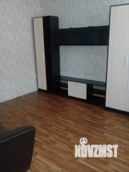 Дом 150м&sup2;, 3-этажный, на длительный срок, 