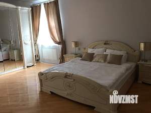 Дом 500м², 2-этажный, на длительный срок, 