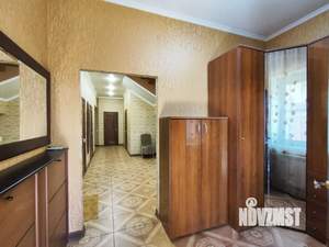 Дом 220м², 2-этажный, на длительный срок, 