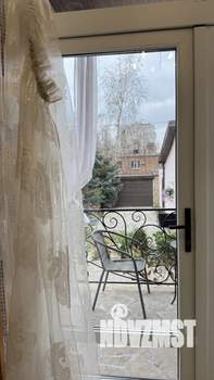 Дом 400м&sup2;, 3-этажный, посуточно, 