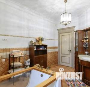 Дом 350м², 2-этажный, на длительный срок, 