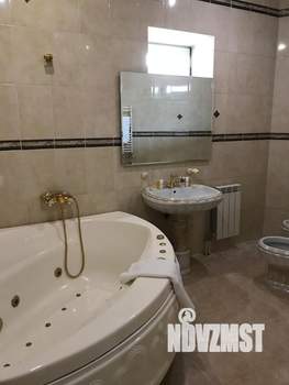 Дом 500м², 2-этажный, на длительный срок, 