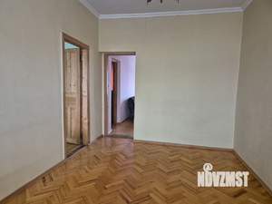 Дом 200м&sup2;, 2-этажный, на длительный срок, 