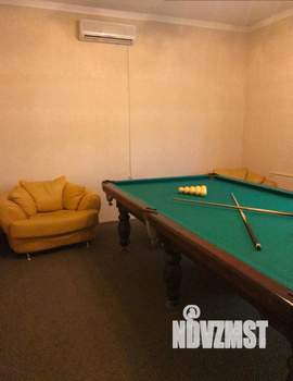 Дом 500м&sup2;, 2-этажный, на длительный срок, 