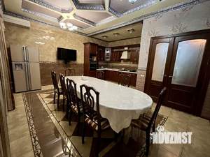 Дом 450м&sup2;, 2-этажный, посуточно, 