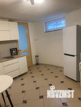 Дом 60м&sup2;, 3-этажный, на длительный срок, 