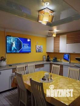 Дом 350м&sup2;, 2-этажный, посуточно, 