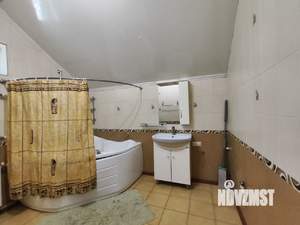 Дом 220м², 2-этажный, на длительный срок, 
