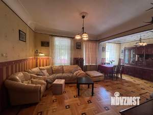 Дом 200м², 2-этажный, на длительный срок, 