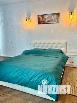 Дом 370м&sup2;, 2-этажный, посуточно, 