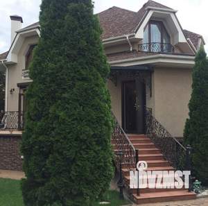 Дом 350м&sup2;, 2-этажный, на длительный срок, 