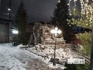 Дом 220м&sup2;, 3-этажный, посуточно, 