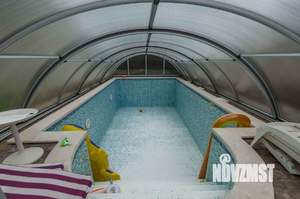 Дом 300м&sup2;, 2-этажный, на длительный срок, 