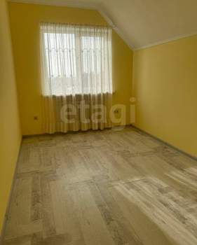 Дом 180м², 3-этажный, на длительный срок, 