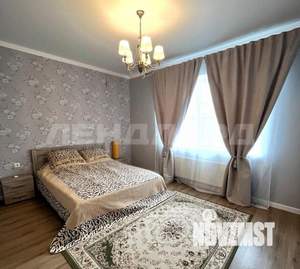 Дом 180м&sup2;, 2-этажный, на длительный срок, 