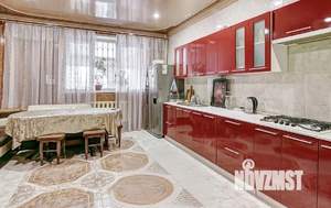 Дом 120м&sup2;, 4-этажный, на длительный срок, 