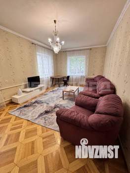 Дом 204м², 2-этажный, на длительный срок, 