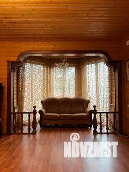 Дом 320м&sup2;, 2-этажный, посуточно, 