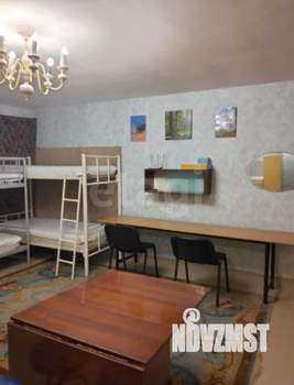 Дом 150м&sup2;, 2-этажный, на длительный срок, 